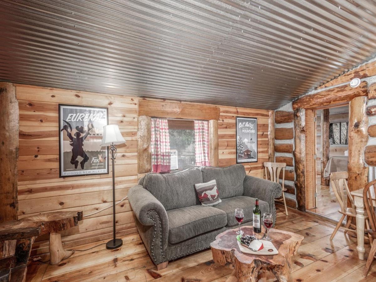 Sleeping Bear, 2 Bedrooms, Front Deck, Midtown, Sleeps 6 Ruidoso Eksteriør billede