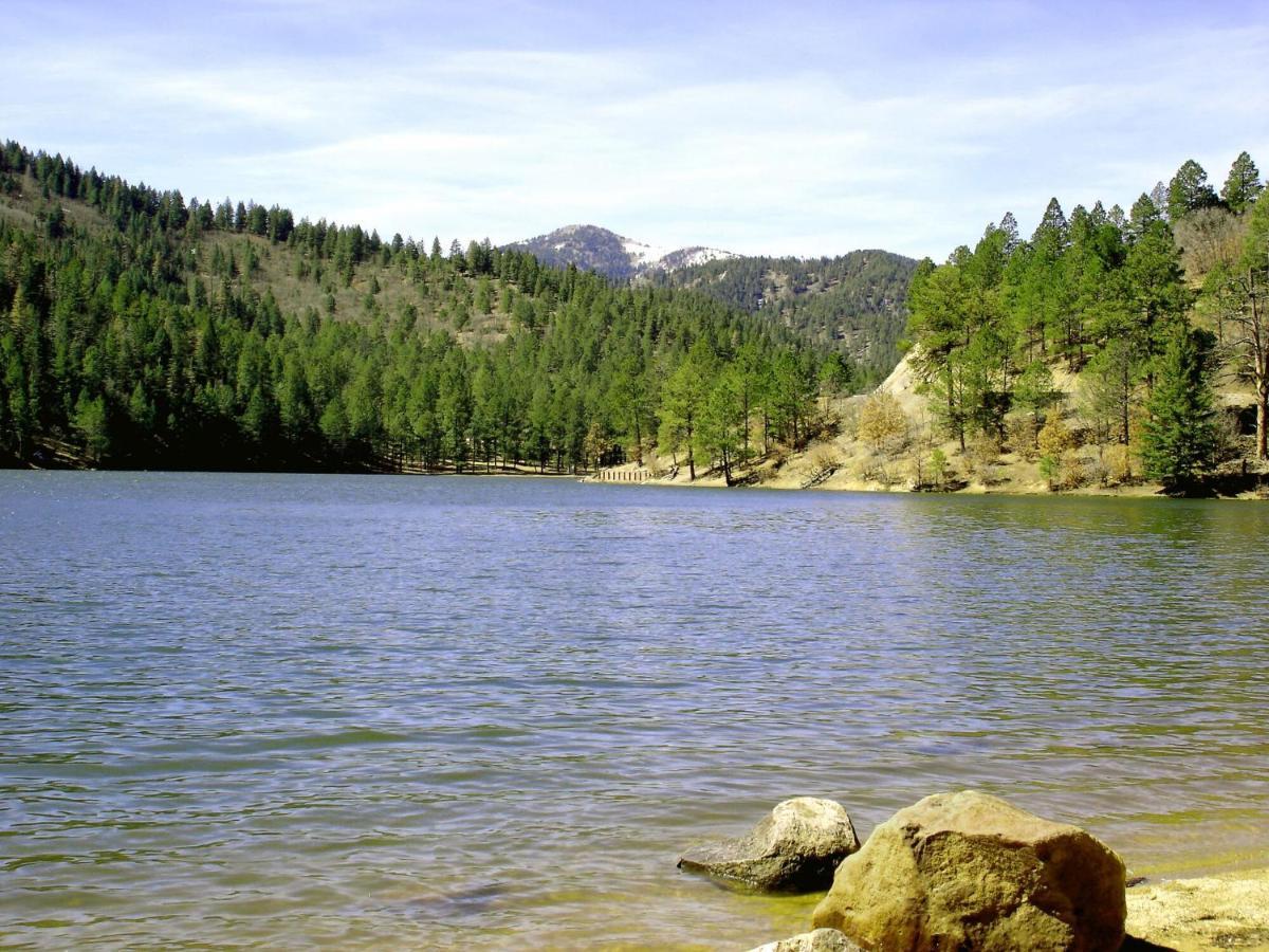 Sleeping Bear, 2 Bedrooms, Front Deck, Midtown, Sleeps 6 Ruidoso Eksteriør billede